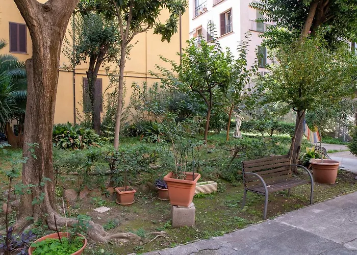 Apartment Dreams In - Colosseum Rom